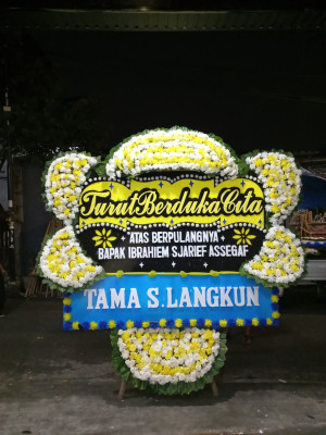 Papan Bunga Duka di Purwosari